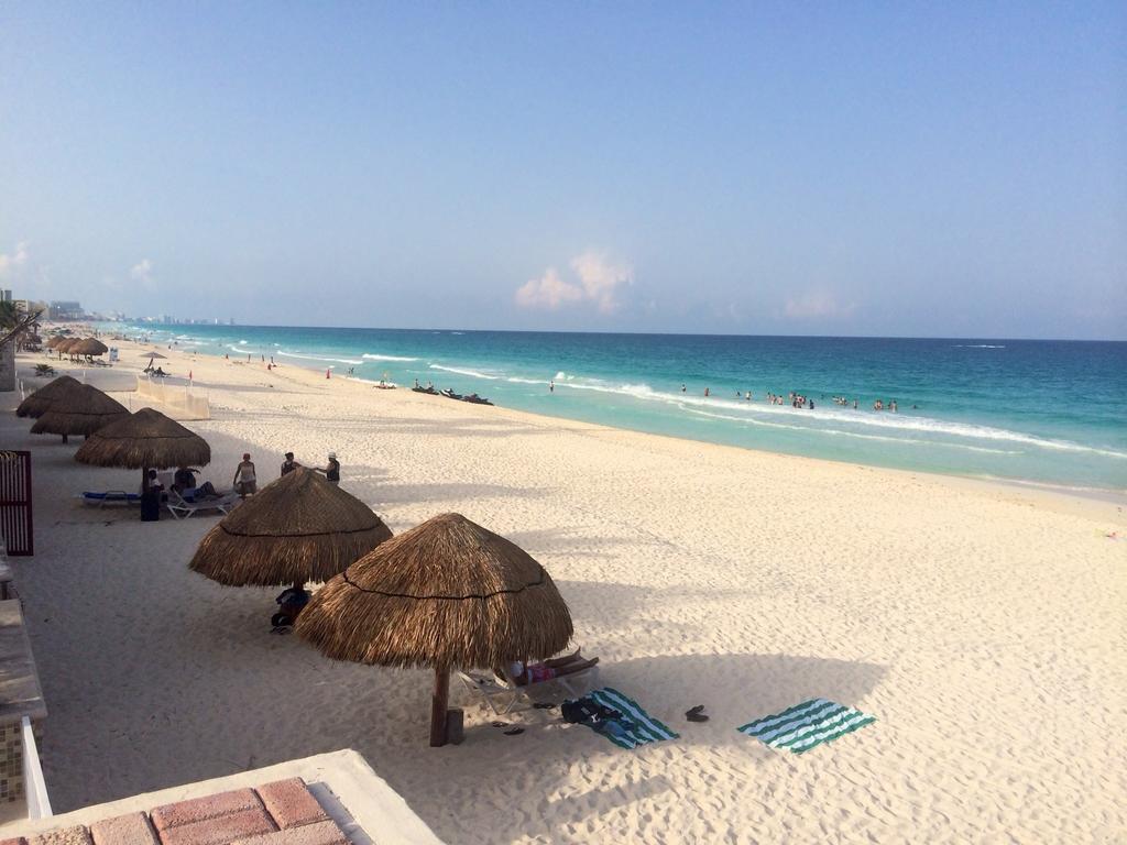 Cancun Beach Aparthotel Brisas Quarto foto
